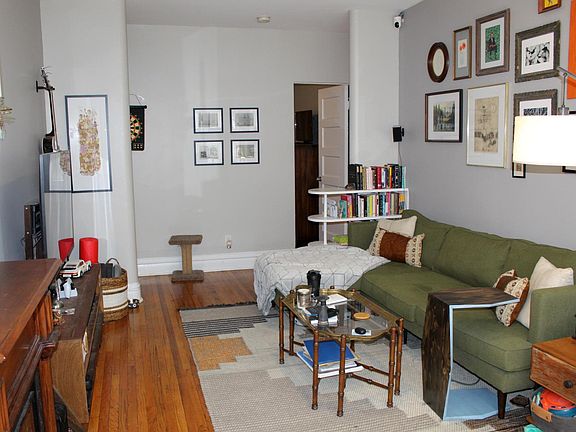 4th image of 5030 N Winthrop Ave APT 1W