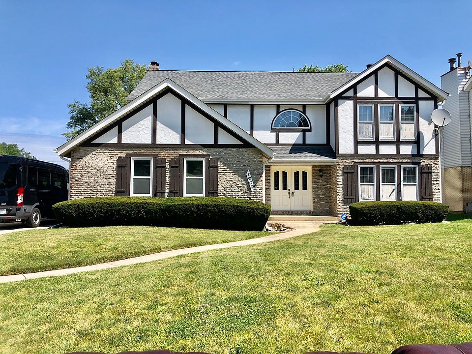 1st image of 1400 Shady Ln