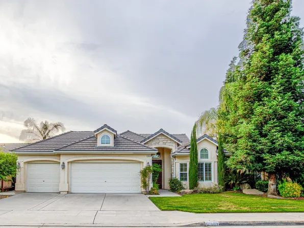 10659 N Tea Party Ln, Fresno, CA 93730