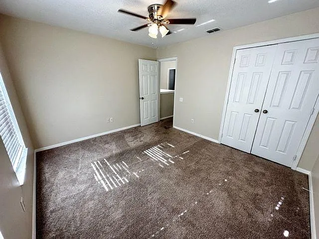955 W Charing Cross Cir — Photo 28