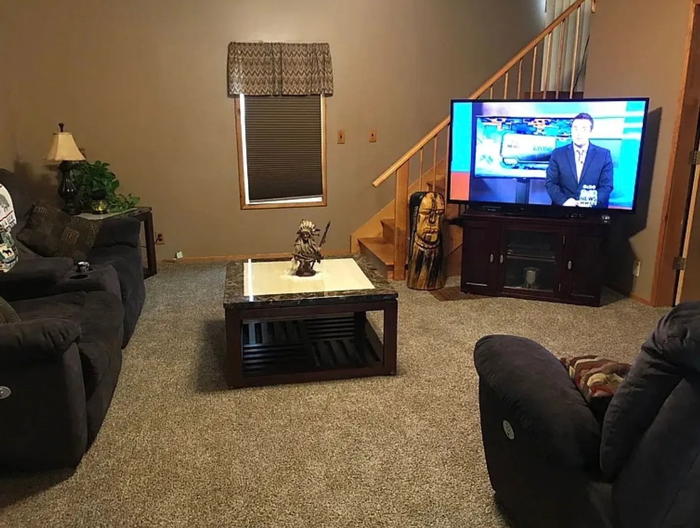 Spacious 4BR House in Onaway — Photo 2