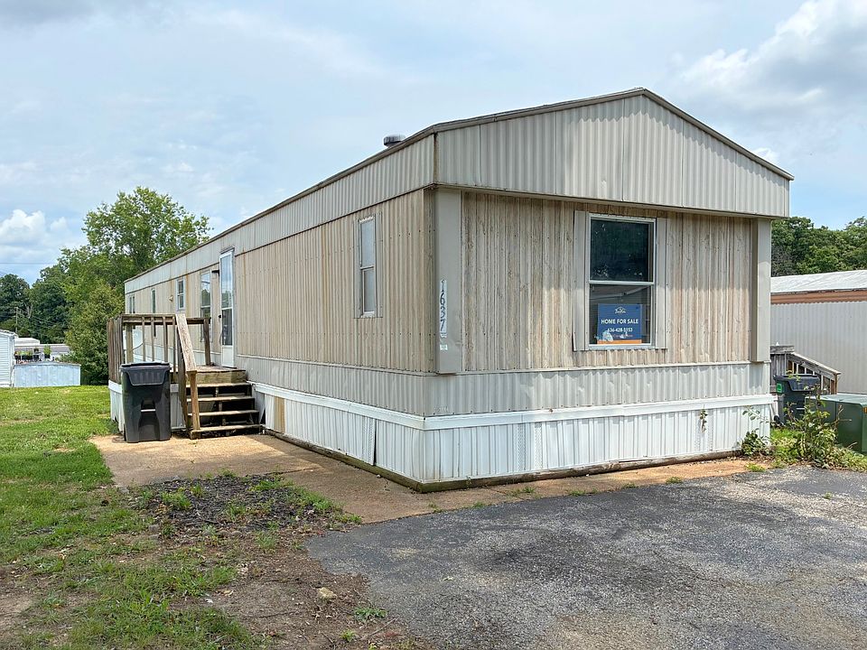 1st image of 1637 S Golden Cir