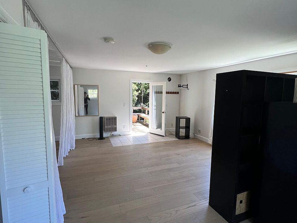 1st image of 170A Janes St #A