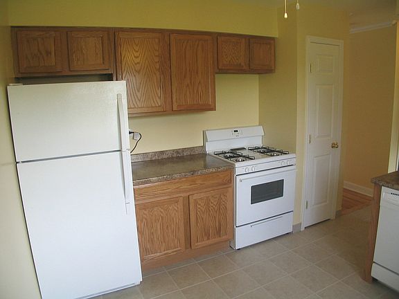 5th image of 2514 Rose St Unit 2514