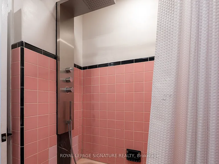 83 Caledonia Rd — Photo 11