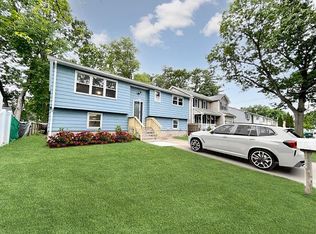 198 Lamont St, Springfield, MA 01119