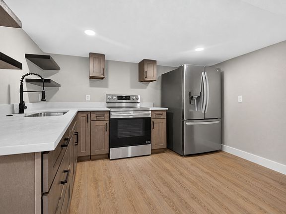 3rd image of 4710 2nd Ave N #1/2