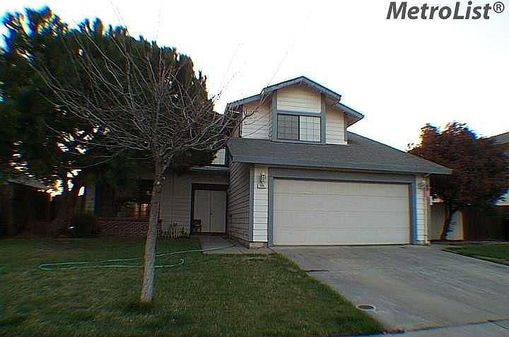 1st image of 549 Pitscottie Ln