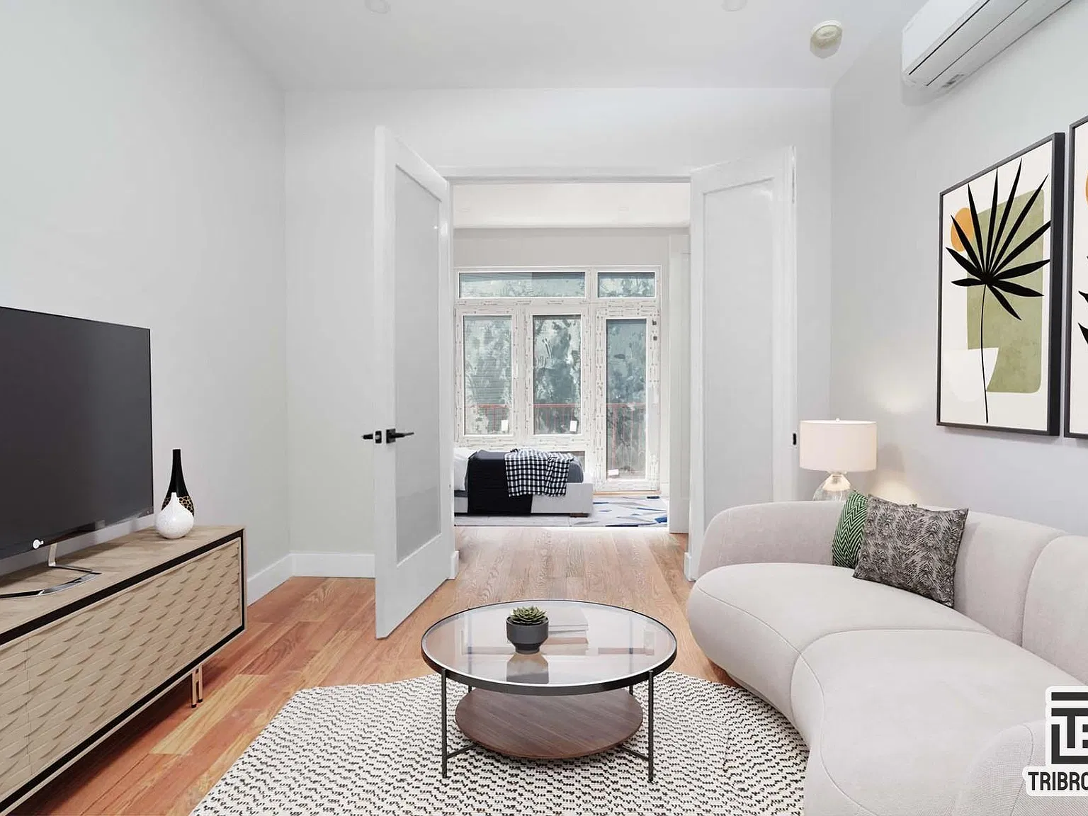 910 Metropolitan Avenue — Photo 3