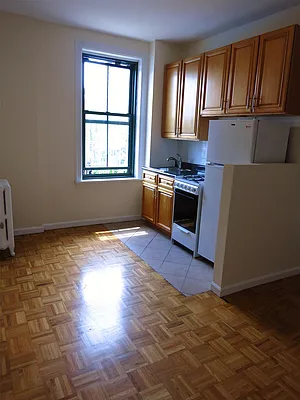 Rented by City & Suburban | media 52