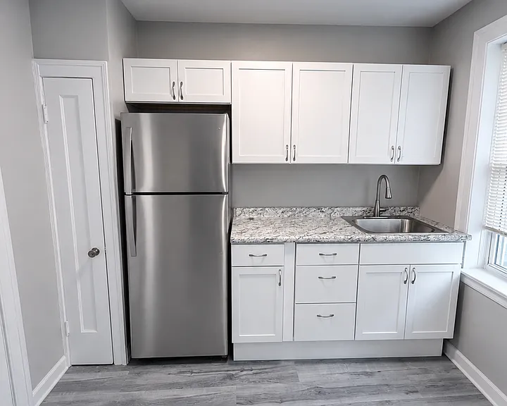 1108 Curtiss St #C6 — Photo 2