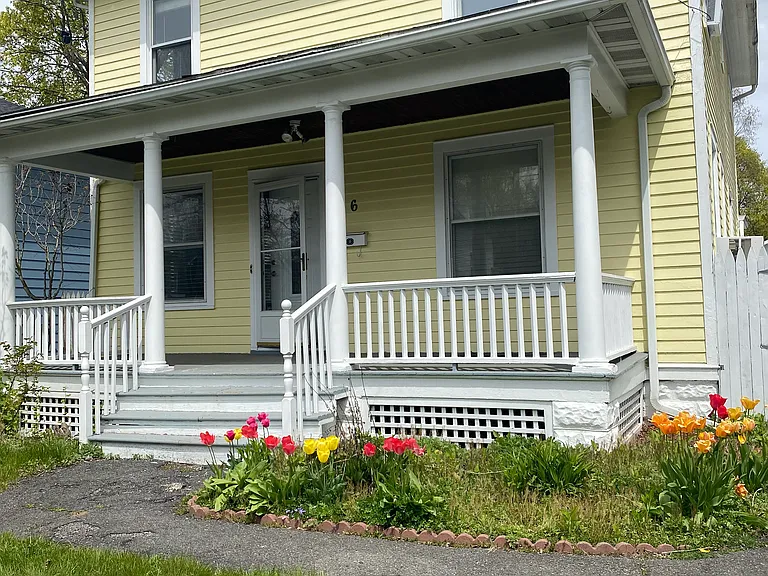 6 Washington Ave — Photo 2