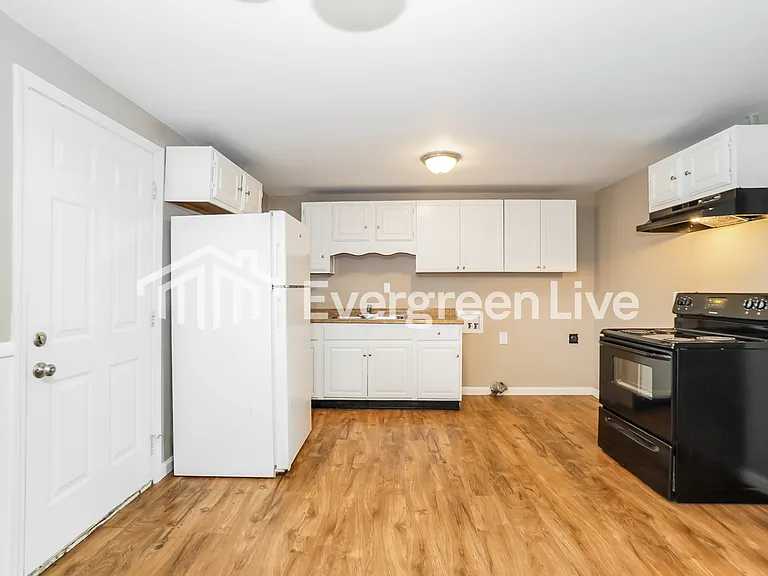 6908 Retton Rd — Photo 6