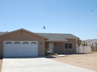 7504 Palm Ave, Yucca Valley, CA 92284