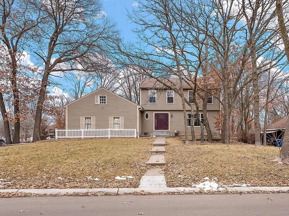 1847 128th Ave NW, Coon Rapids, MN 55448