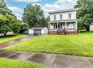 46 Ellen St, Oswego, NY 13126