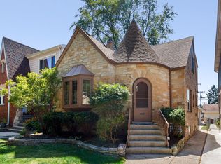 7112 35th St, Berwyn, IL 60402