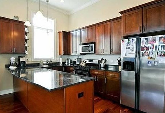 3rd image of 3234 N California Ave APT 3S