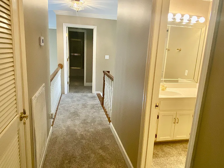 Country Club Dr — Photo 25
