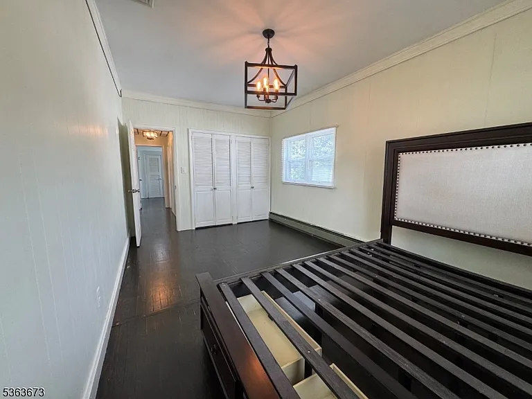 636 Linden Ave — Photo 13