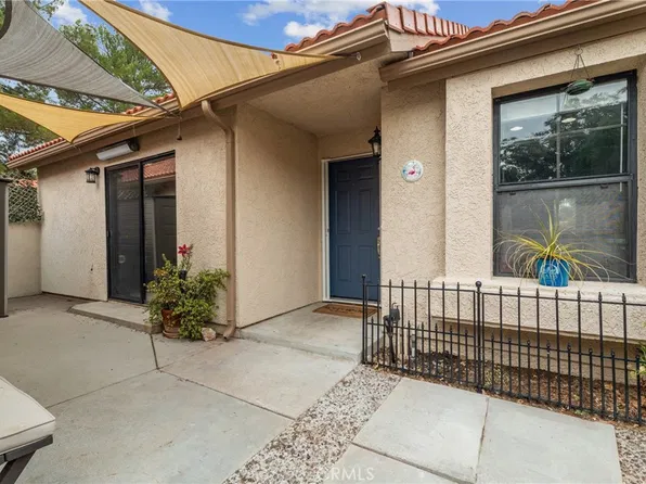 26352 Rainbow Glen Dr, Santa Clarita, CA 91321