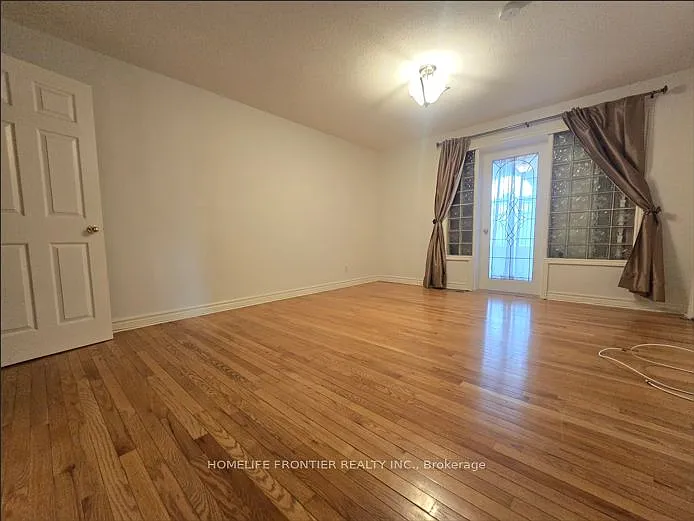478 Wilson Heights Blvd — Photo 3