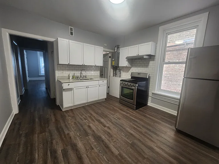 2120 S Washtenaw Ave #1 — Photo 2