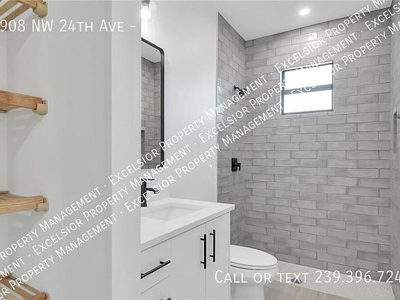 5th image of 1908 NW 24th Ave #1