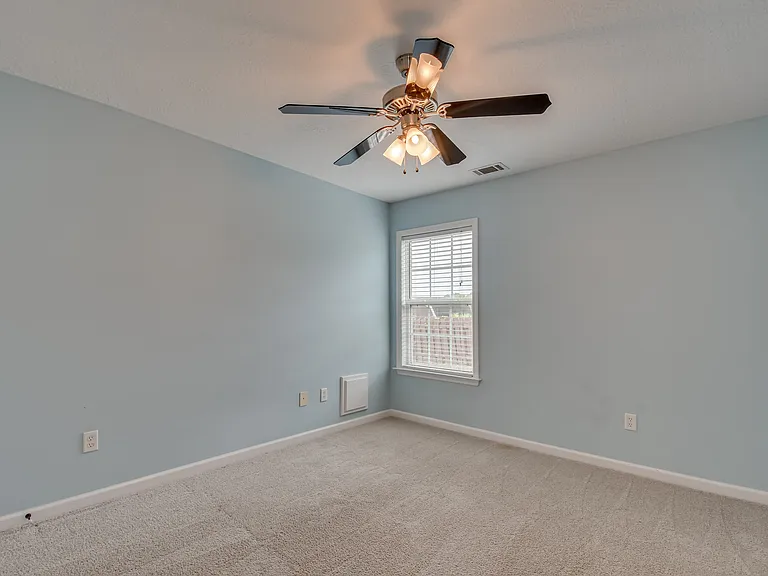 223 Old Berzelia Rd — Photo 15