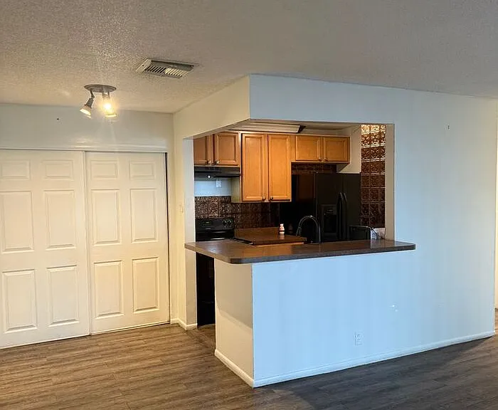 3827 Bay Club Cir #103 — Photo 8