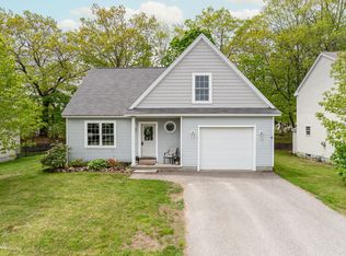 11 Tink Dr, Gorham, ME 04038
