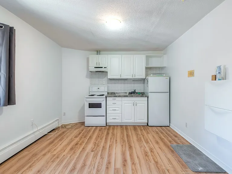 198 Dunn Ave #402 — Photo 3