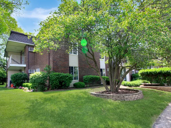 845 Miller Ln APT 101, Buffalo Grove, IL 60089