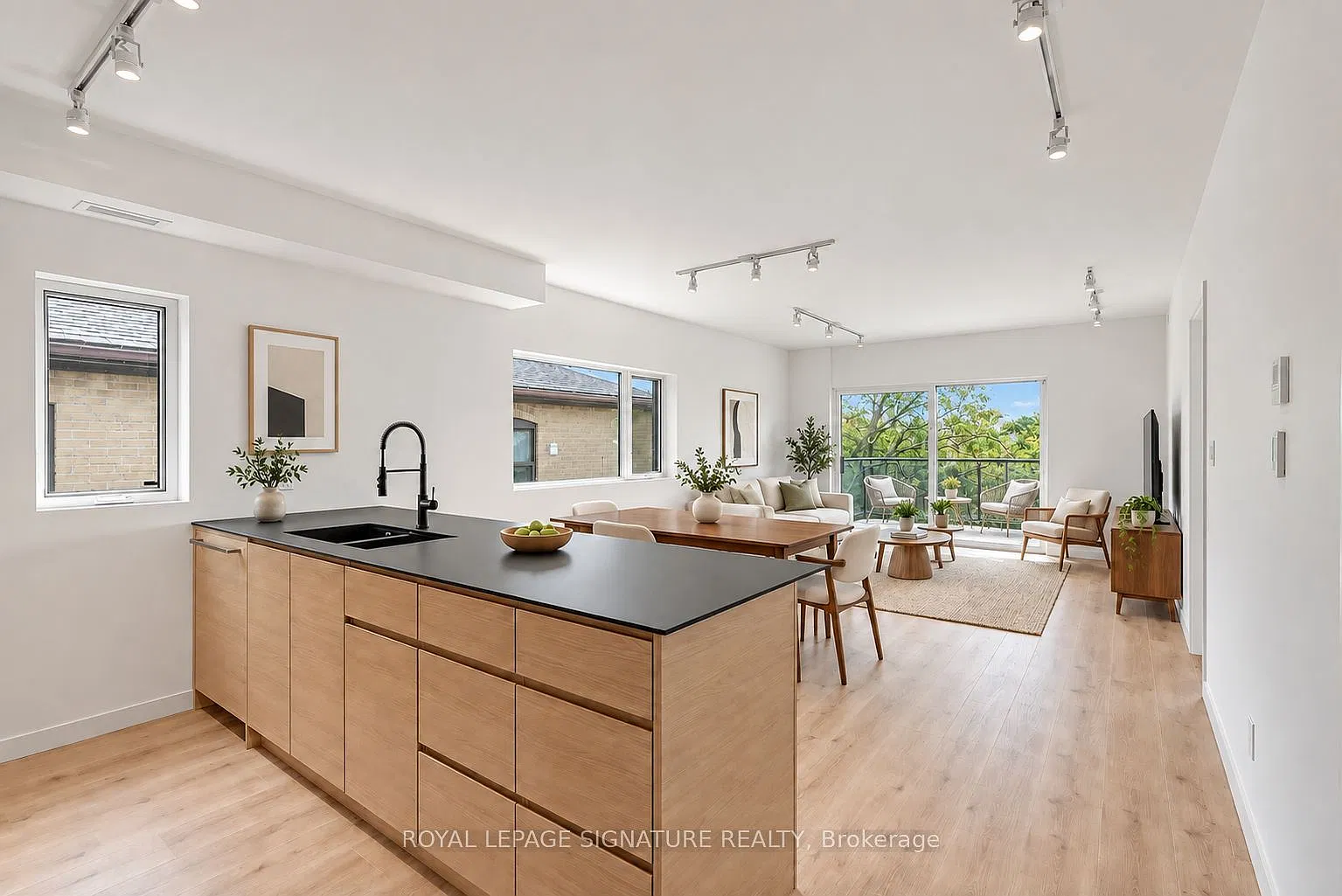 2 bed, $3,600 — Photo 1
