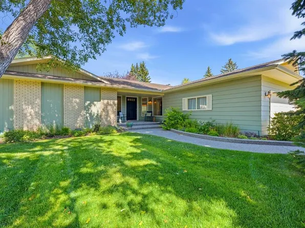 604 SW Willoughby Cres SE, Calgary, AB T2J 2A1