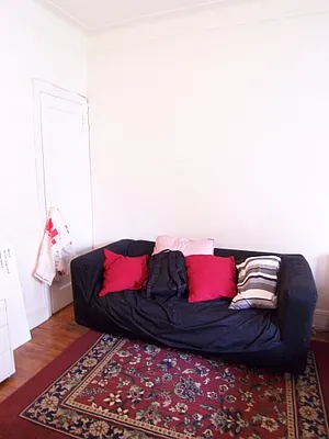 Rented by City Connections Realty | media 7