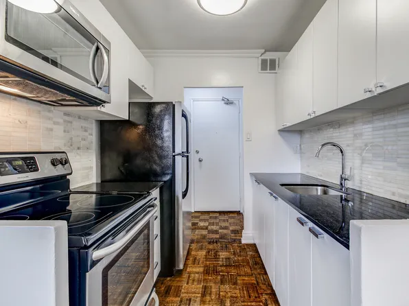 1833 Bayview Ave., 1833 Bayview Ave, Toronto, ON M4G 3E2