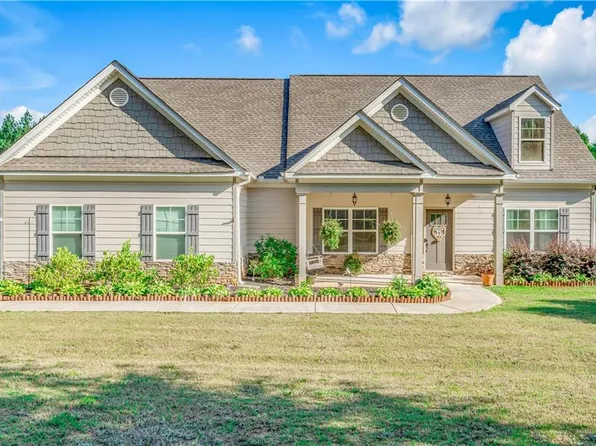 457 Old Good Hope Rd, Good Hope, GA 30641