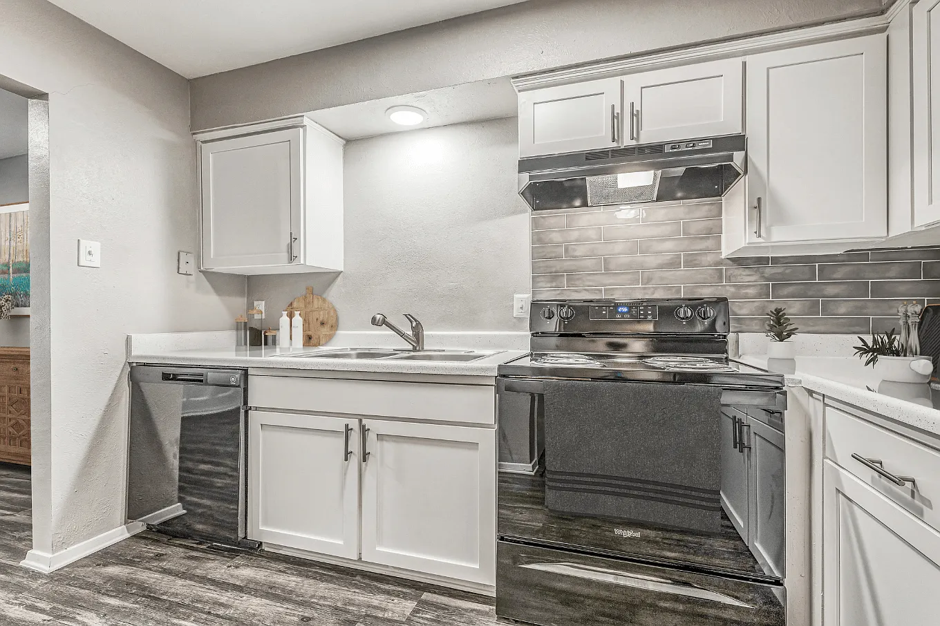 Northwood Heights Apartments — Photo 4