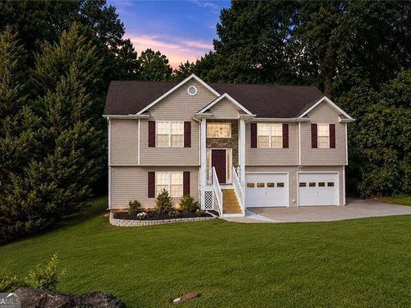 114 Waterbury Ln, Braselton, GA 30517