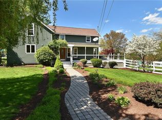 822 East St N, Suffield, CT 06078