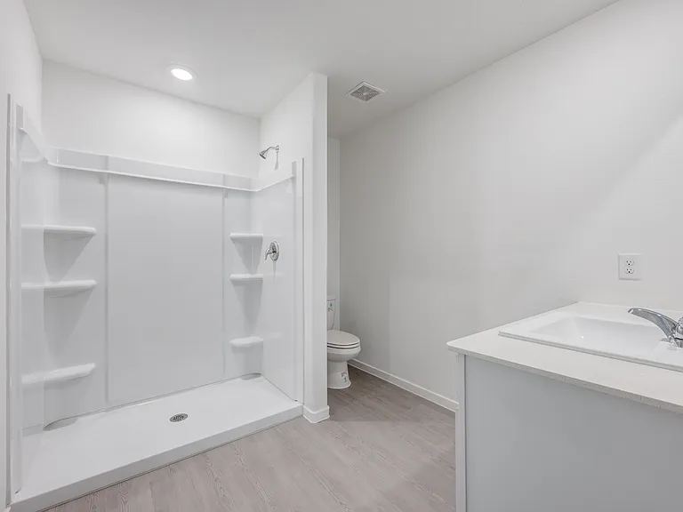 1301 Salton Ln — Photo 11