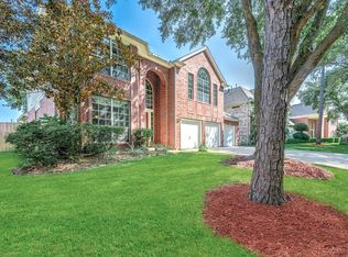 1611 Brazos Gate Dr, Richmond, TX 77469