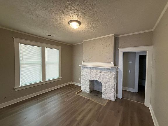3rd image of 434 Malvern St