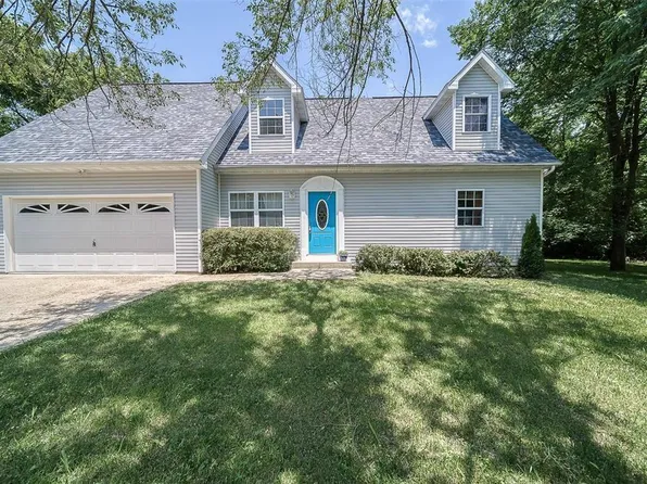 1121 Sycamore Dr, Rolla, MO 65401
