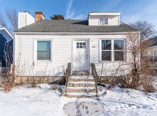 317 N Elmwood Dr, Aurora, IL 60506