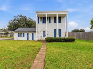 1208 N Moody St, Victoria, TX 77901