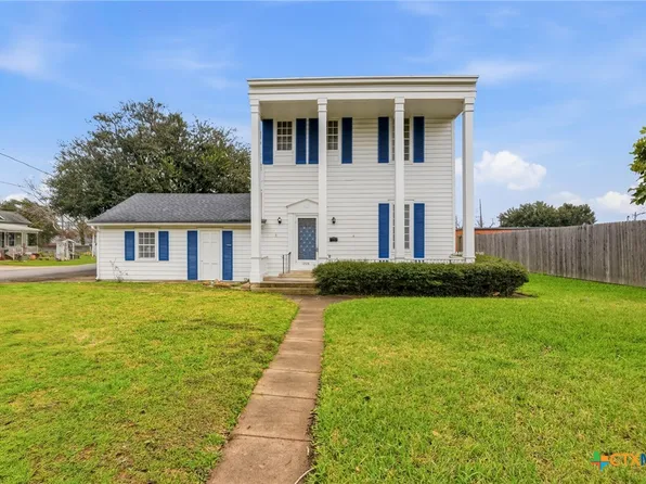 1208 N Moody St, Victoria, TX 77901