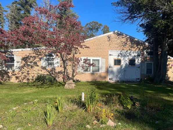 503 Wareham St, Middleboro, MA 02346
