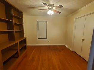 9530 Martin Rd, Roswell, GA 30076